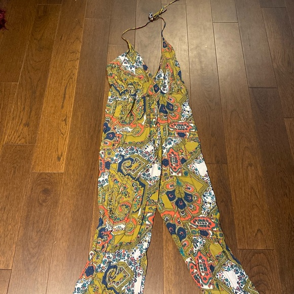 Free people open back one piece ! - Picture 2 of 4
